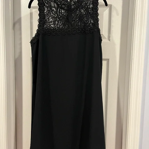 Lilly Pulitzer Black Lace Mini Dress - Picture 1 of 9